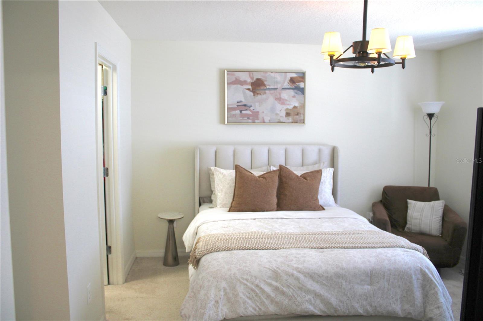 Image 20 of 39 For 7037 Woodchase Glen Drive