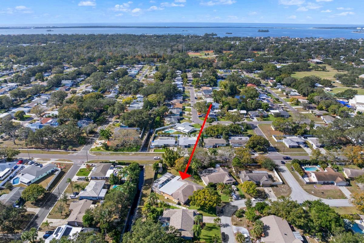 Image 5 of 70 For 1205 Royal Oak Drive S