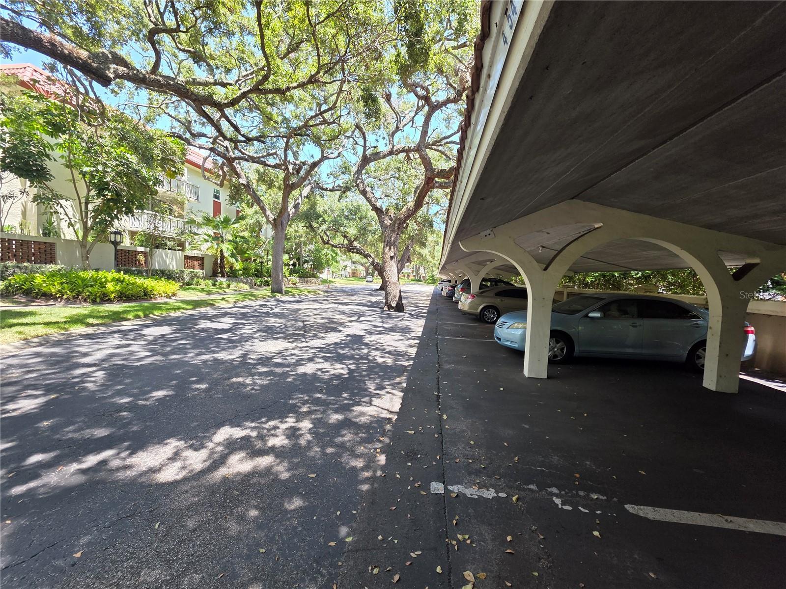 Image 10 of 45 For 1012 Pearce Drive 304