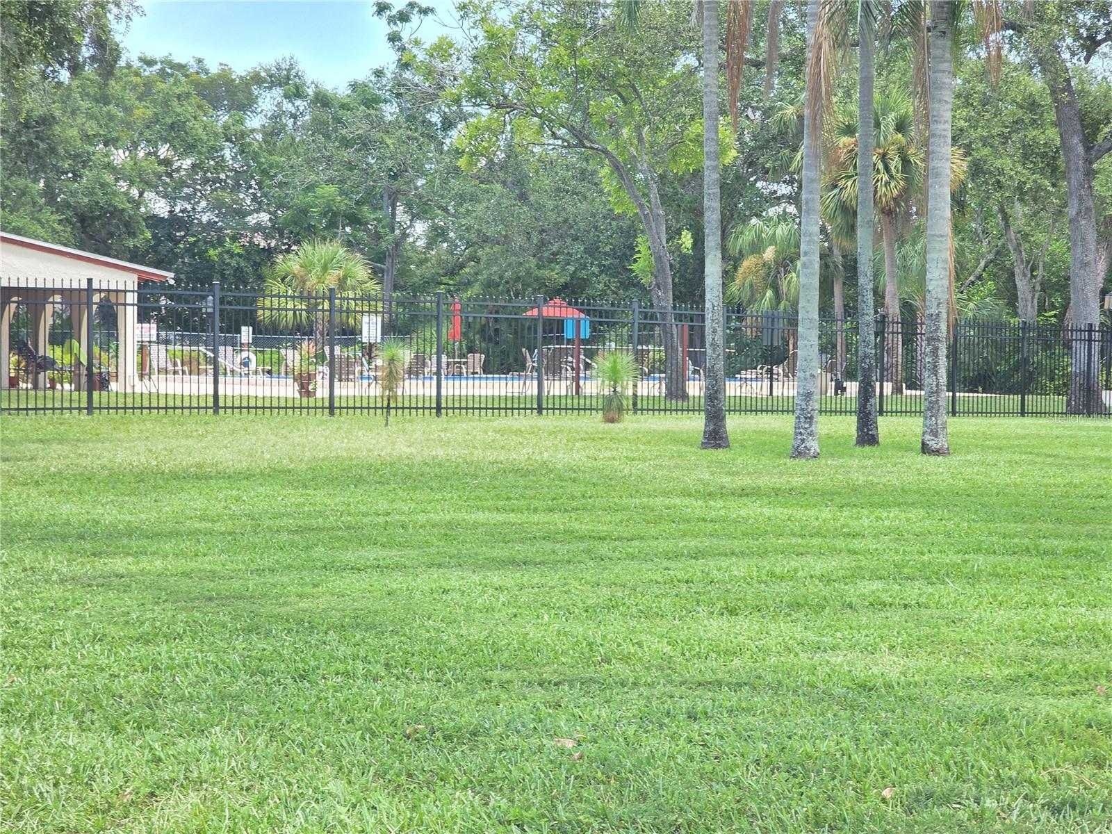 Image 39 of 45 For 1012 Pearce Drive 304