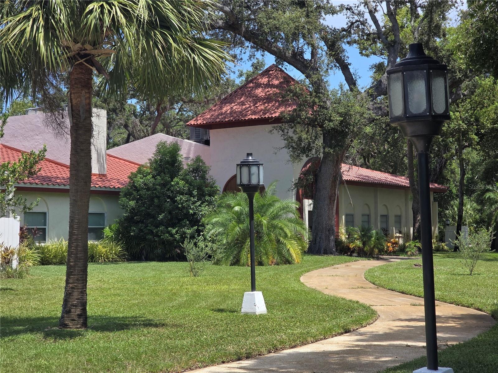 Image 41 of 45 For 1012 Pearce Drive 304