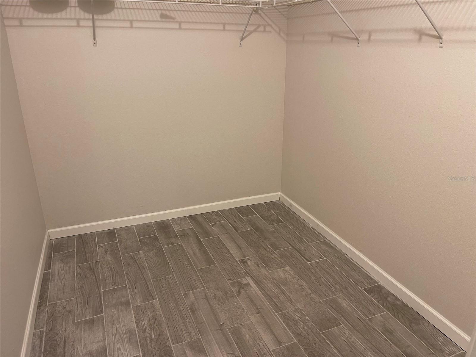 Image 18 of 41 For 2160 Chianti Place 1-0118