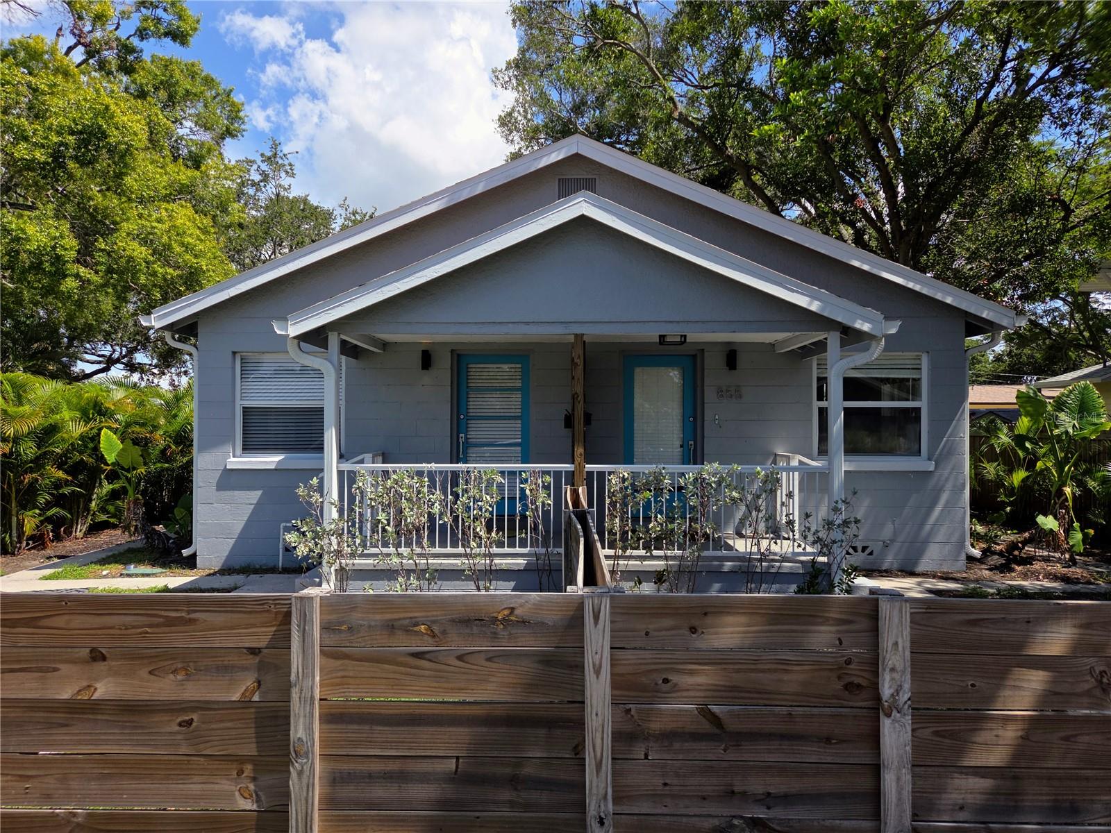 Listing Details for 857 22nd Avenue N 857, ST PETERSBURG, FL 33704