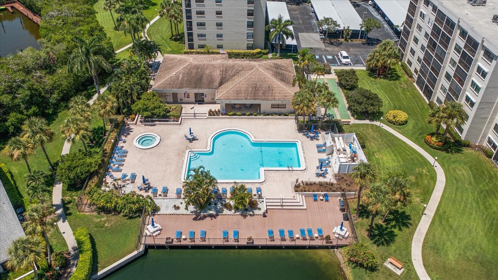 Image 28 of 48 For 1316 Pasadena Avenue S 104