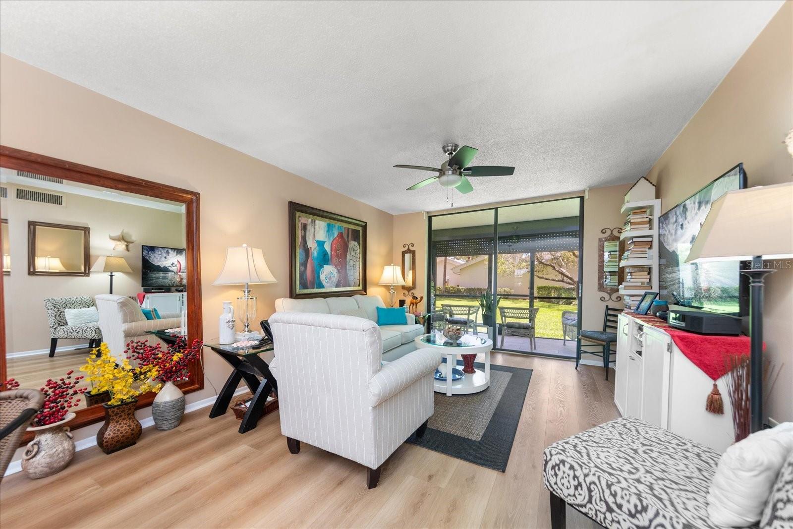 Image 3 of 48 For 1316 Pasadena Avenue S 104