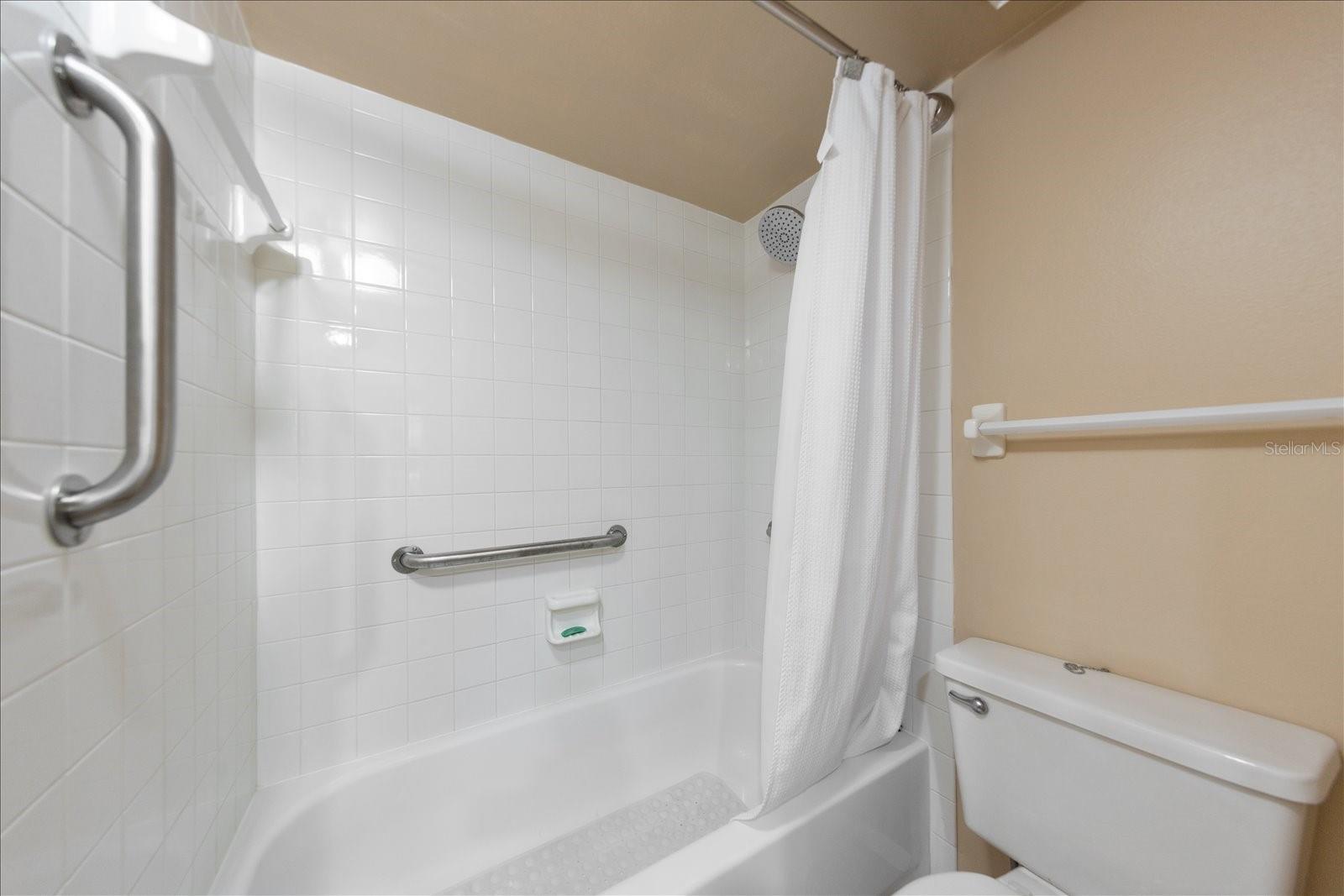 Image 44 of 48 For 1316 Pasadena Avenue S 104