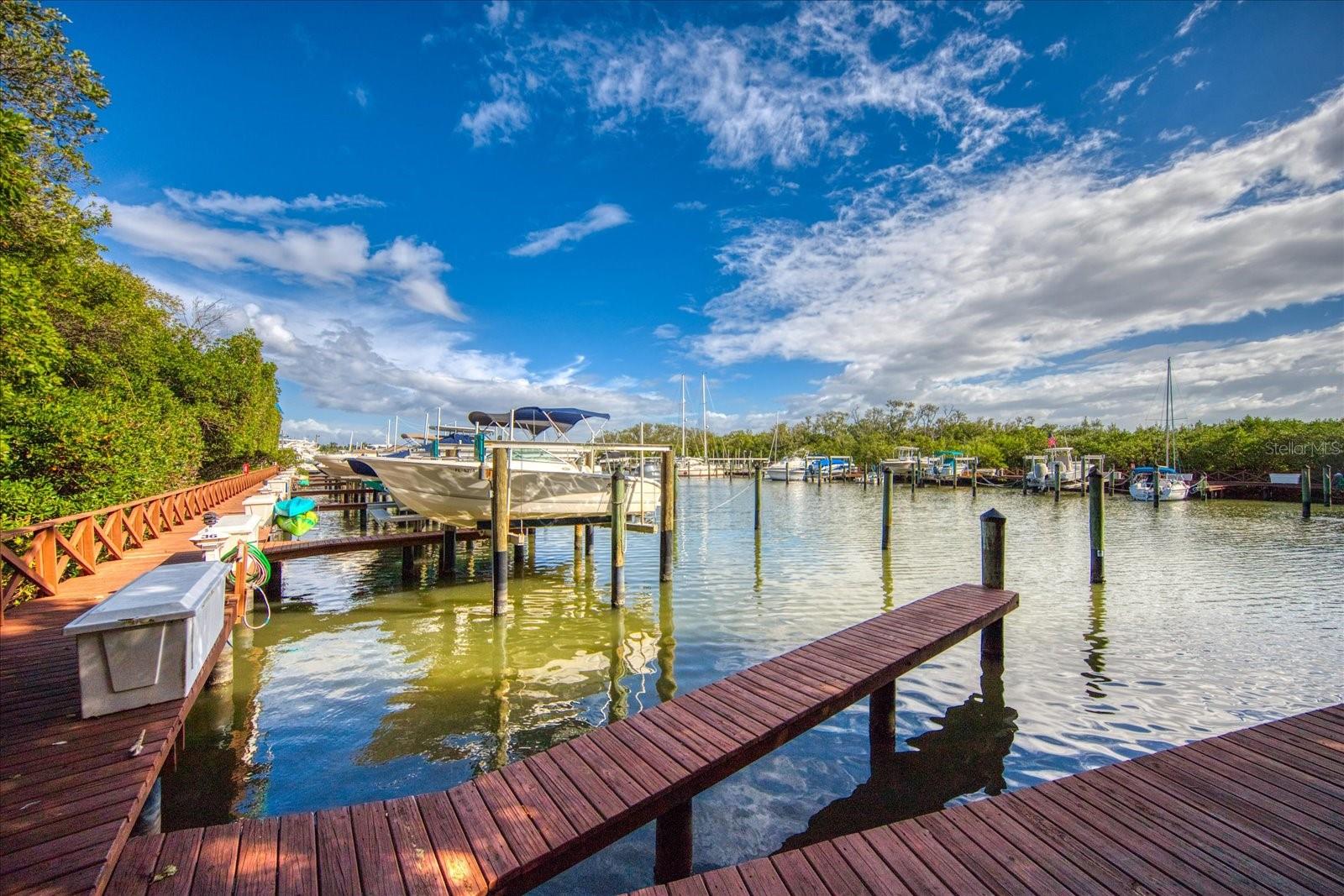 Image 47 of 48 For 1316 Pasadena Avenue S 104