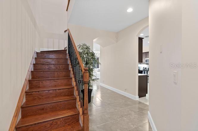 Image 19 of 37 For 2086 Foxtail View Court