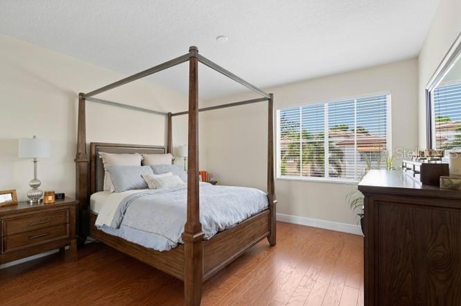 Image 28 of 37 For 2086 Foxtail View Court