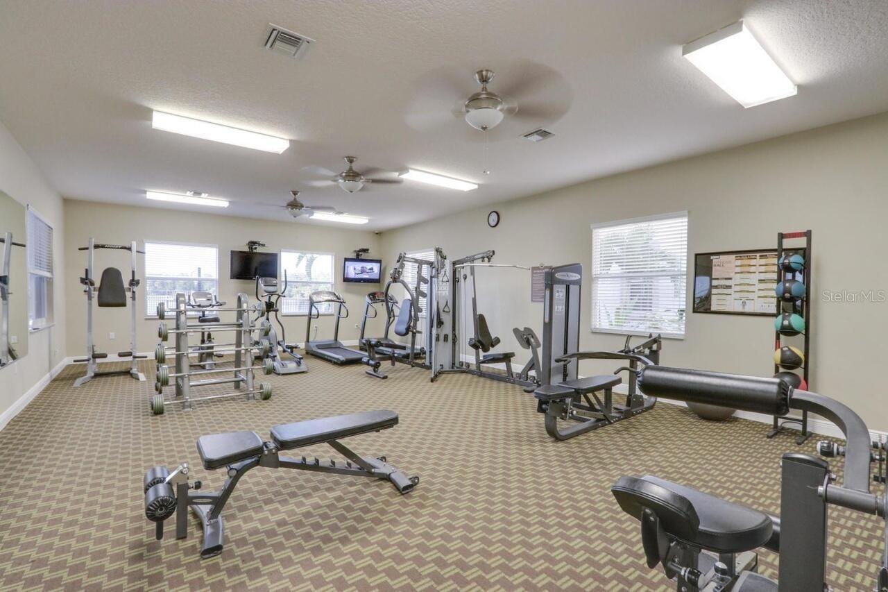 Image 34 of 37 For 2086 Foxtail View Court