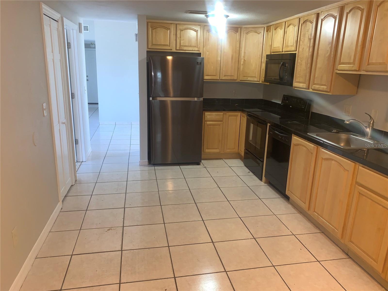 Image 3 of 18 For 10202 Bonnie Bay Court