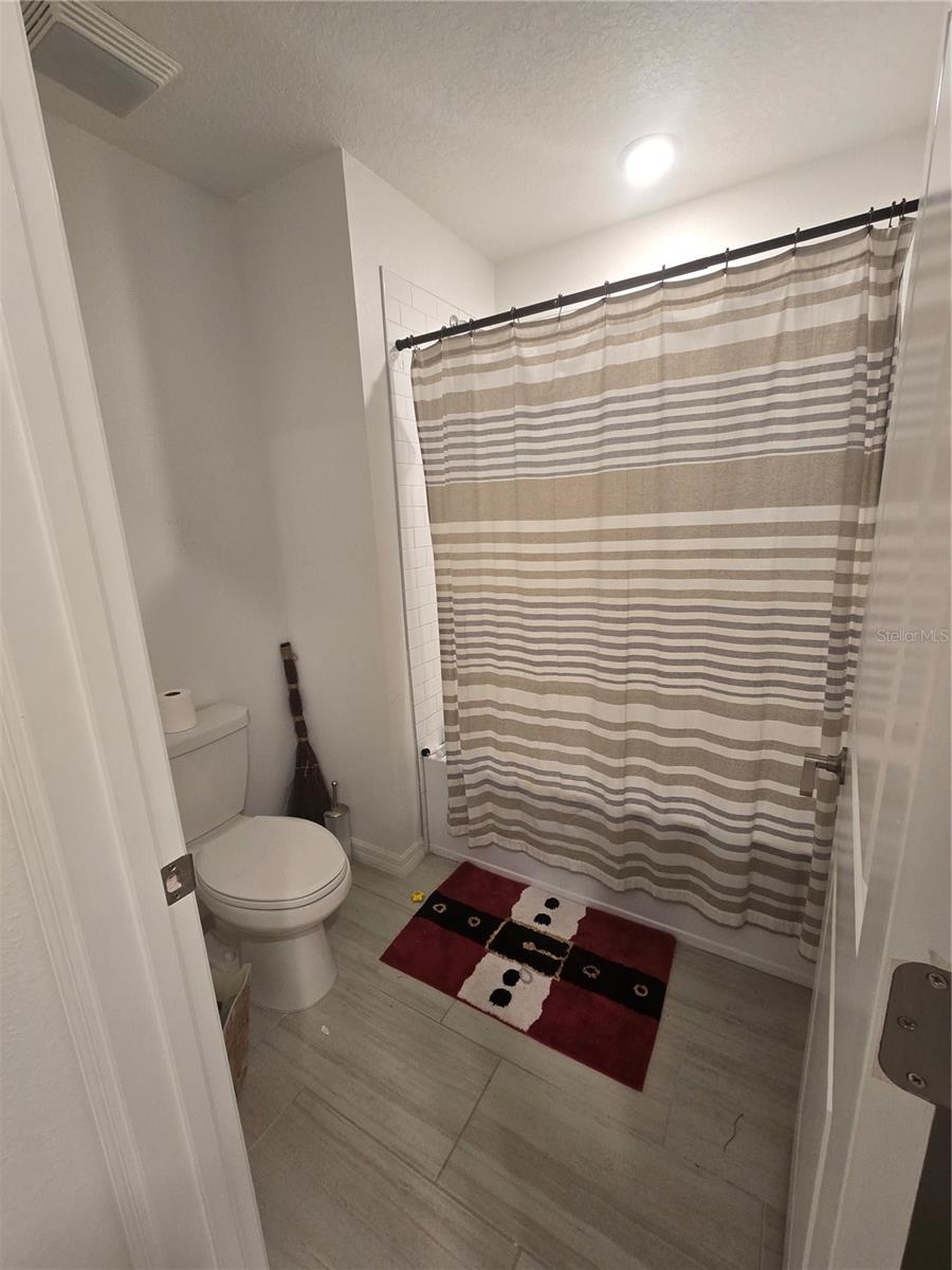 Image 19 of 31 For 13337 Sunset Sapphire Court