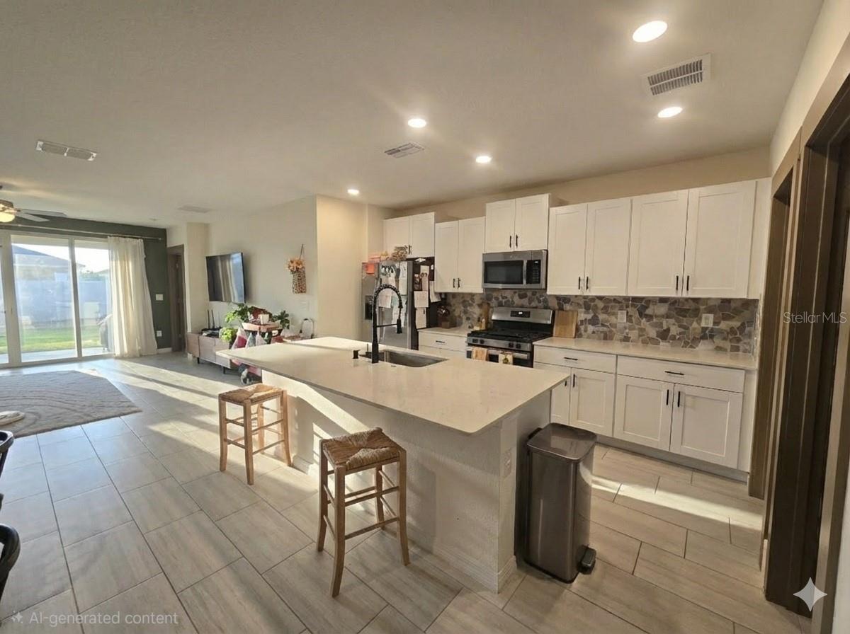 Image 4 of 31 For 13337 Sunset Sapphire Court