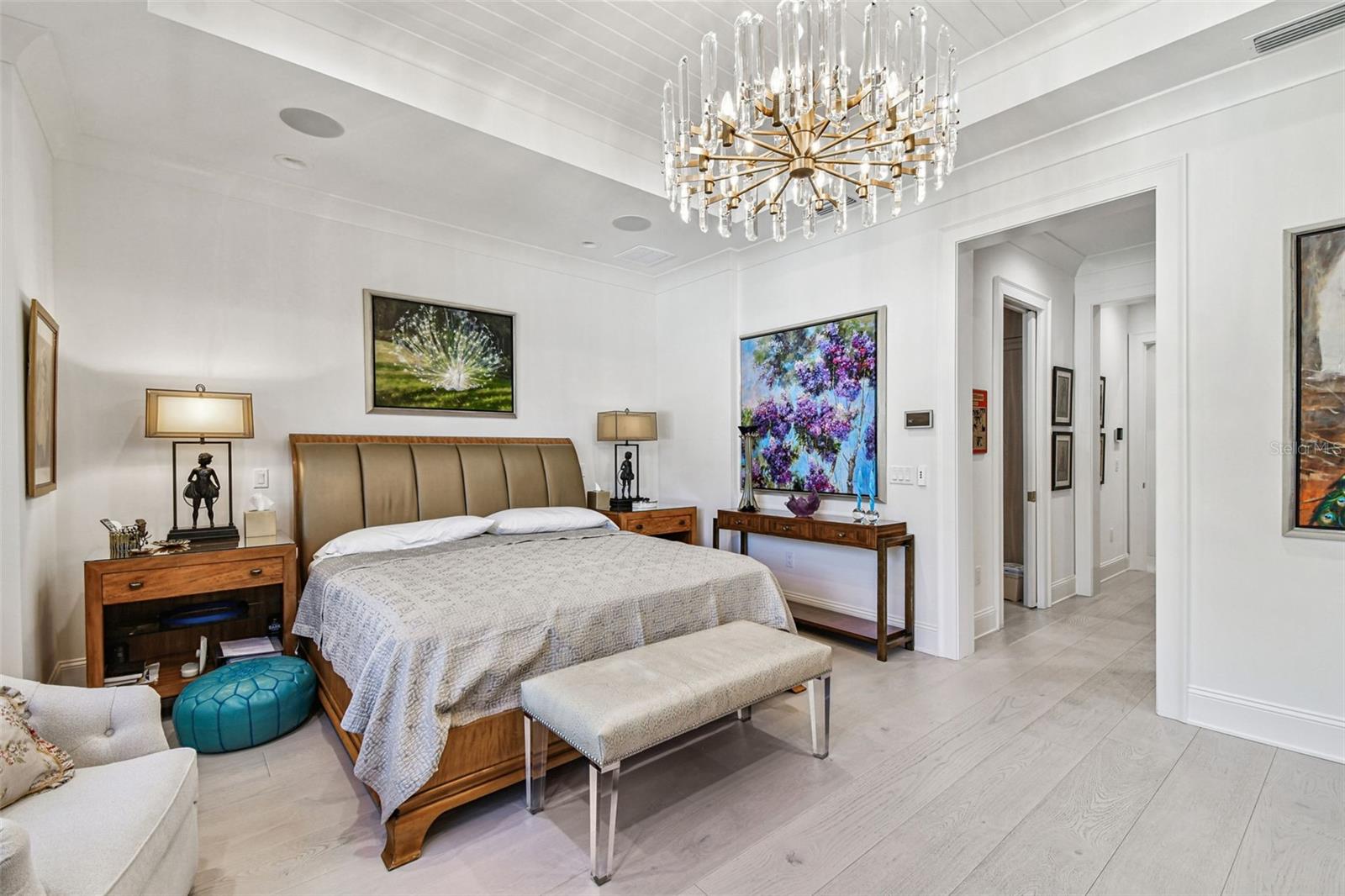 Listing photo id 27 for 2915 Harbor View Avenue