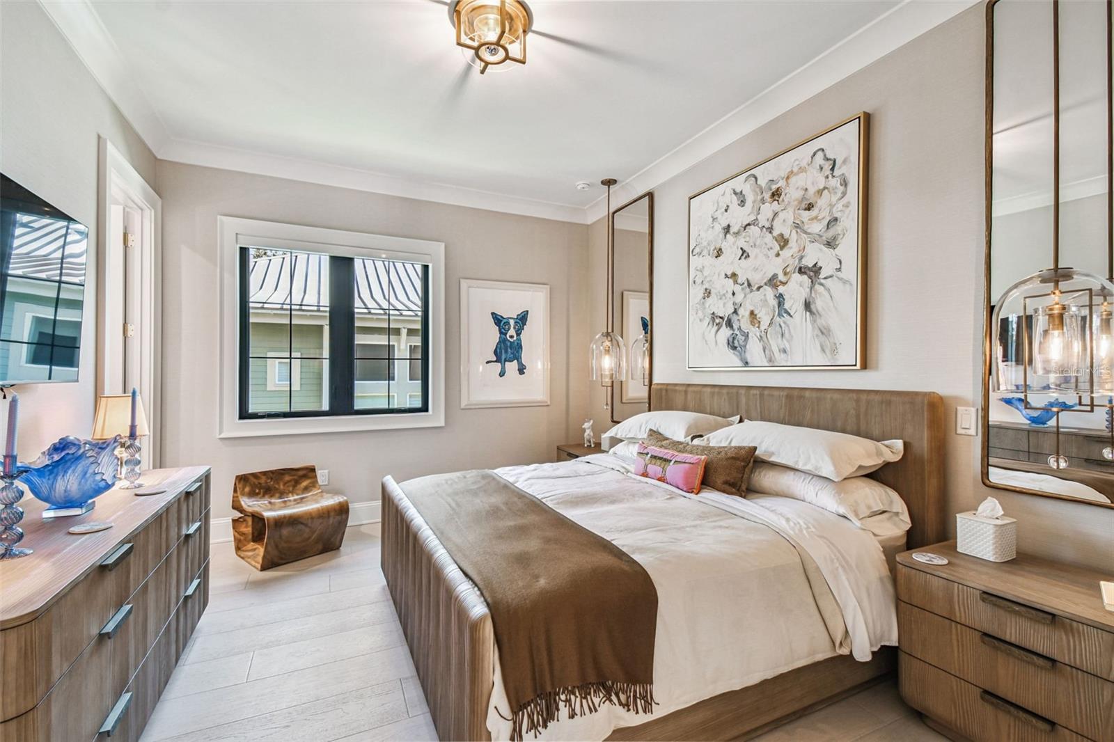 Listing photo id 34 for 2915 Harbor View Avenue