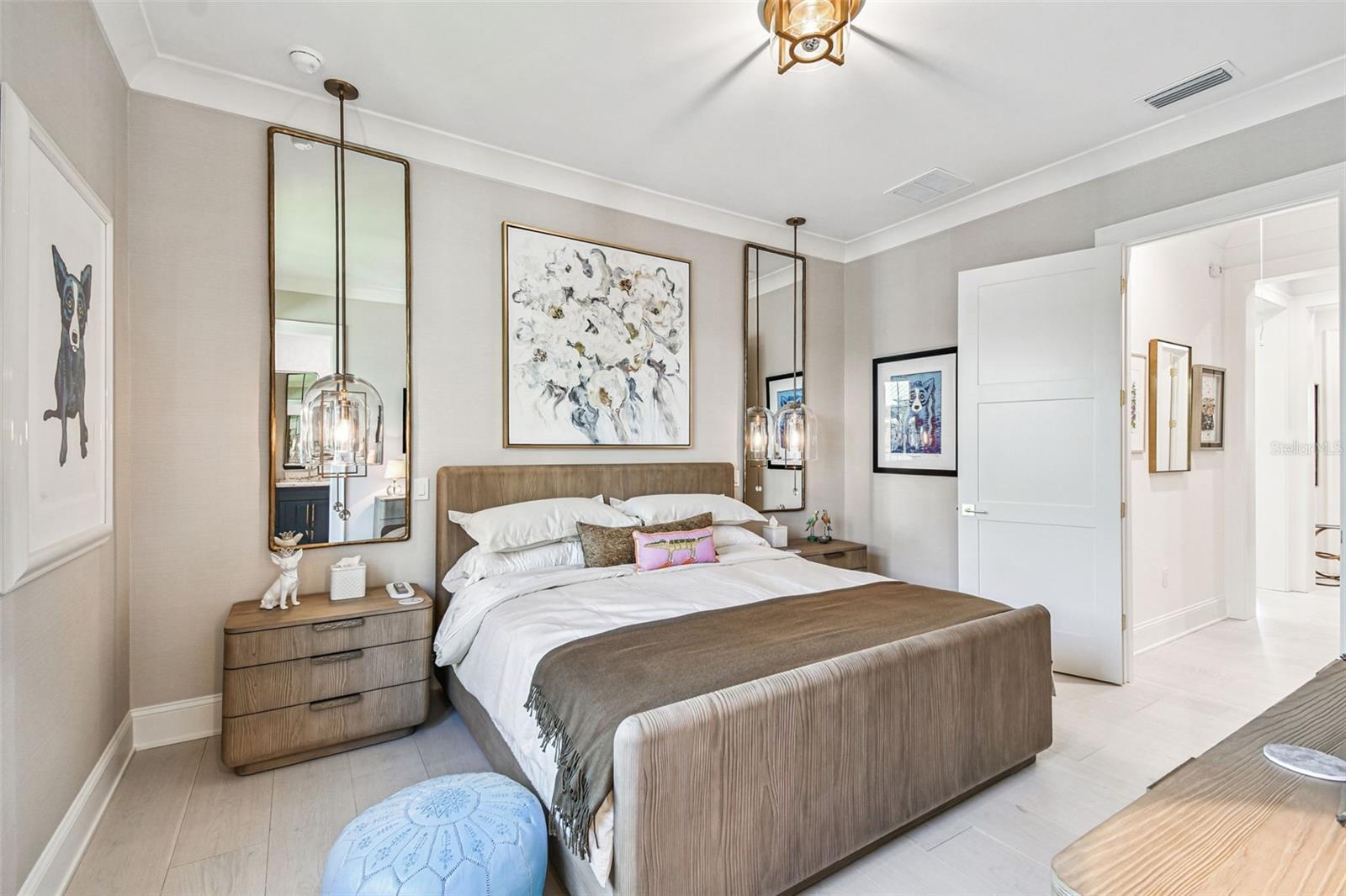 Listing photo id 35 for 2915 Harbor View Avenue