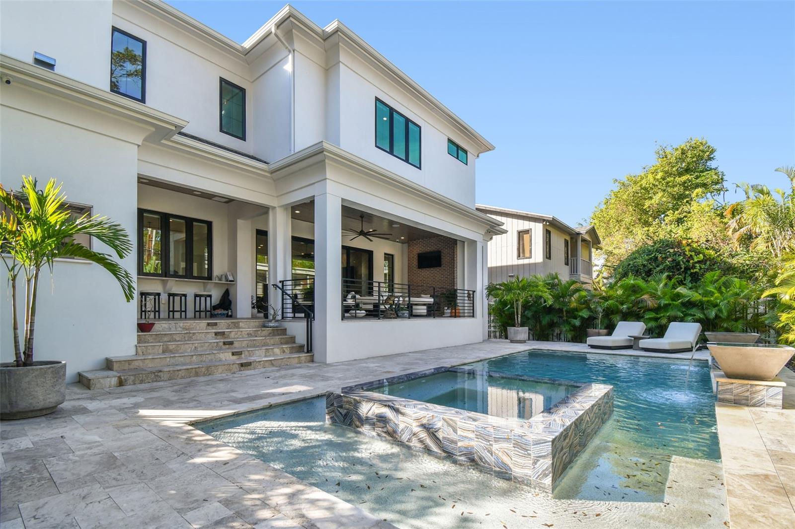 Listing photo id 6 for 2915 Harbor View Avenue