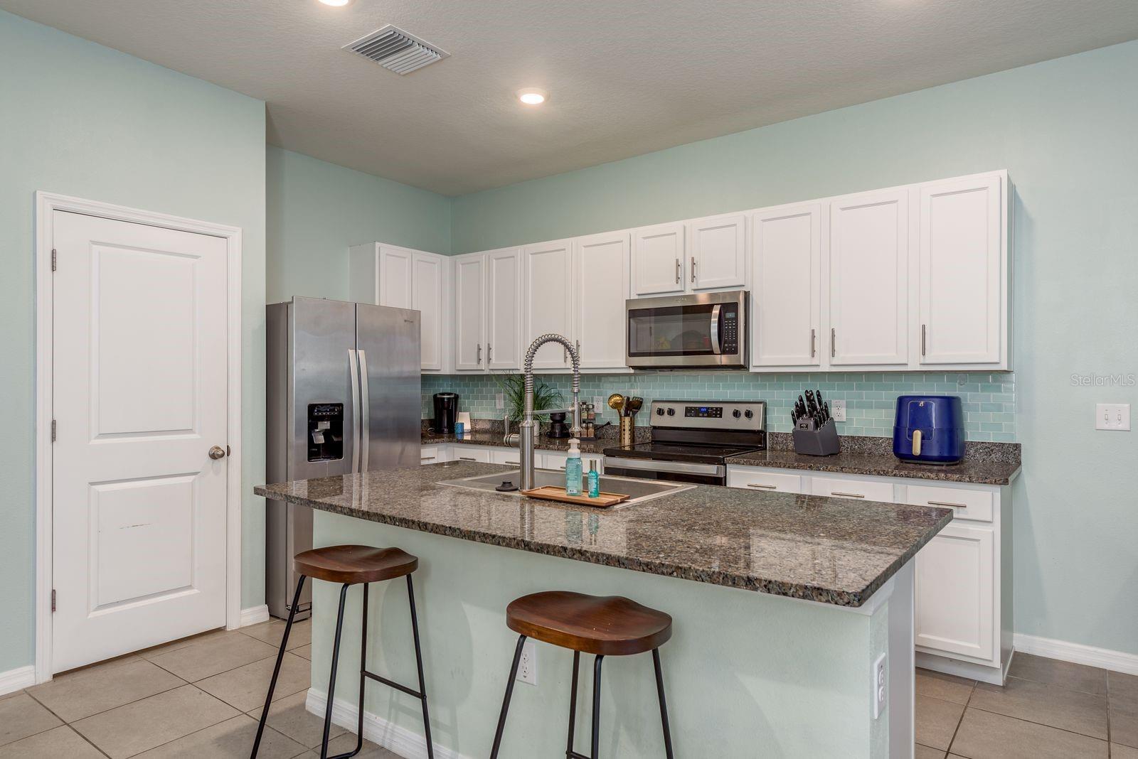 Image 14 of 42 For 2928 Beluga Bay Drive