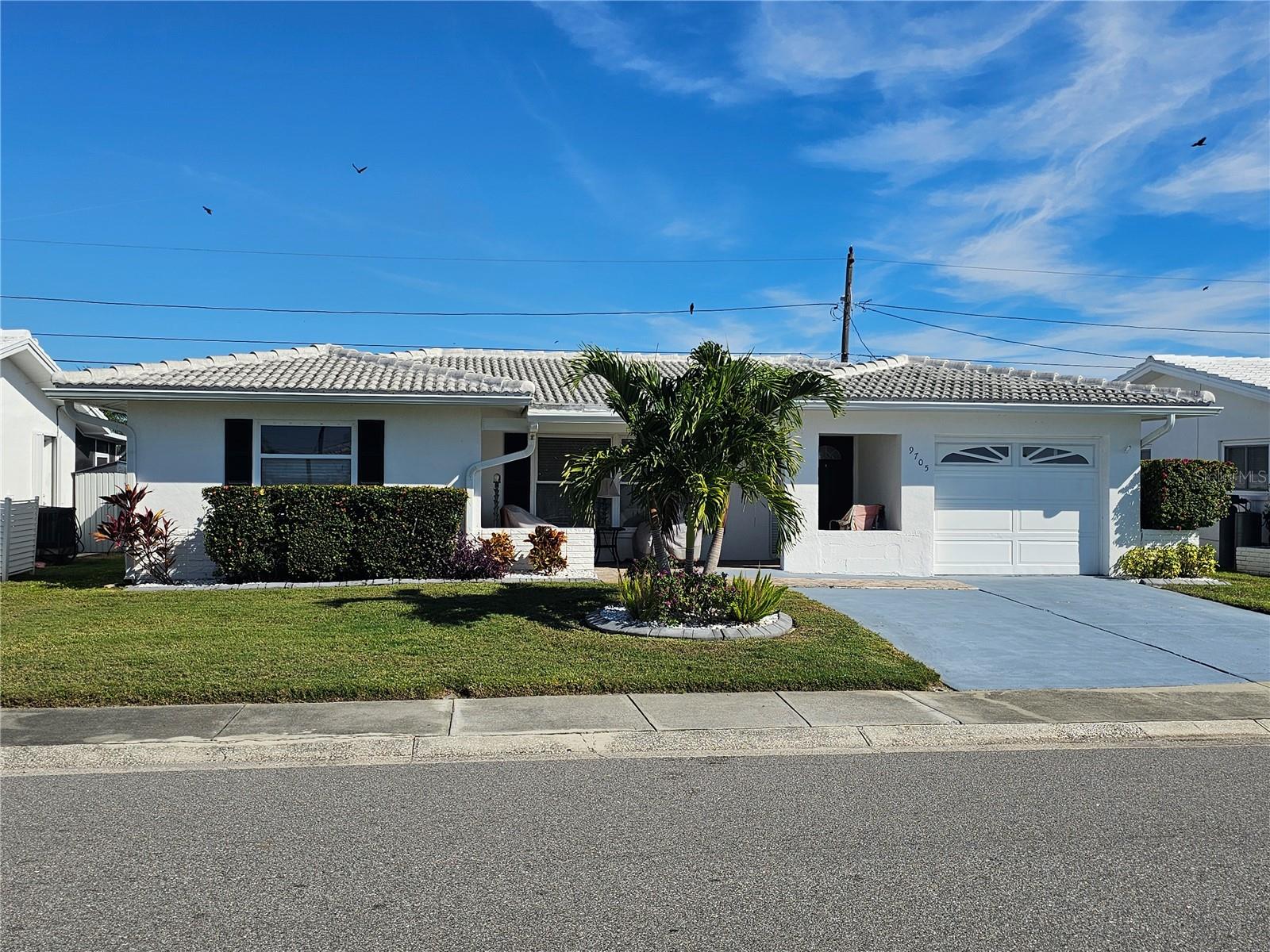 Image 28 of 34 For 9705 Mainlands Boulevard W