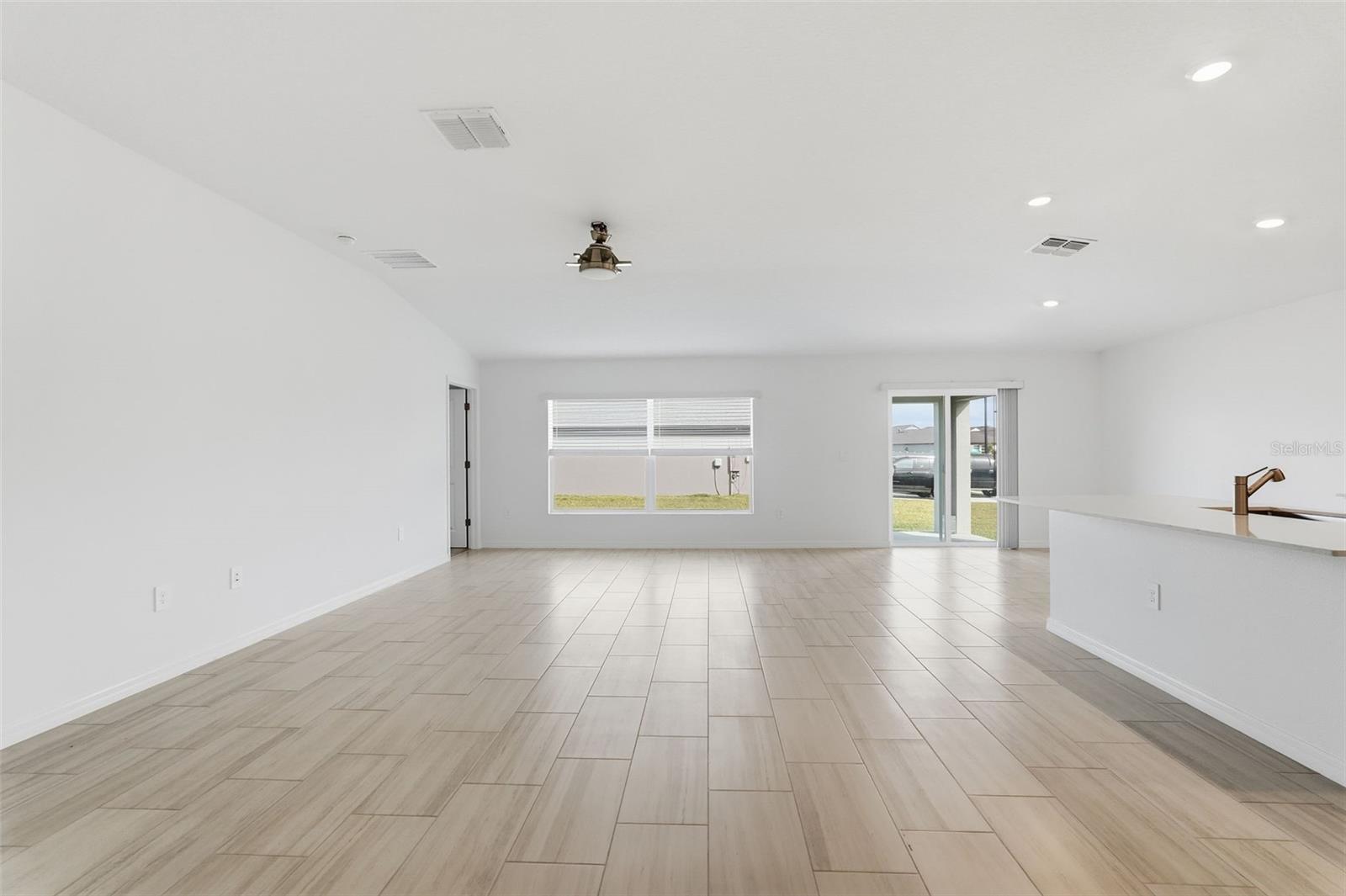 Image 11 of 32 For 8808 Bay Leaf Drive