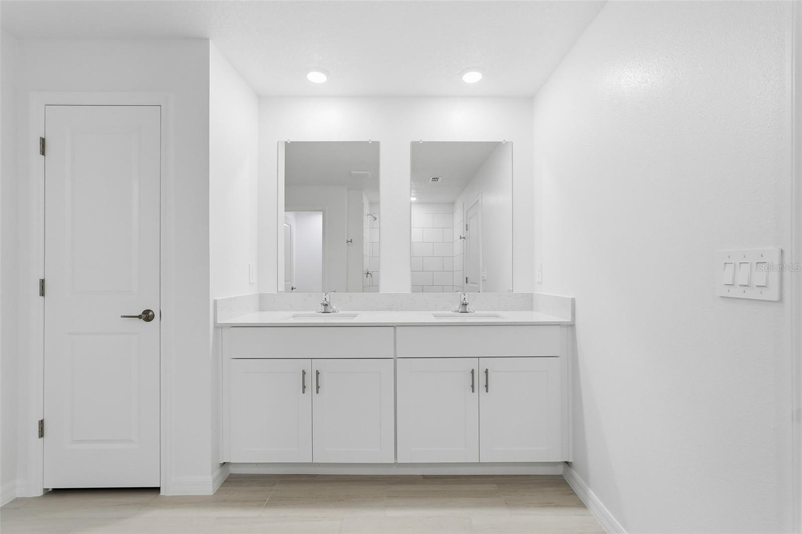 Image 22 of 32 For 8808 Bay Leaf Drive