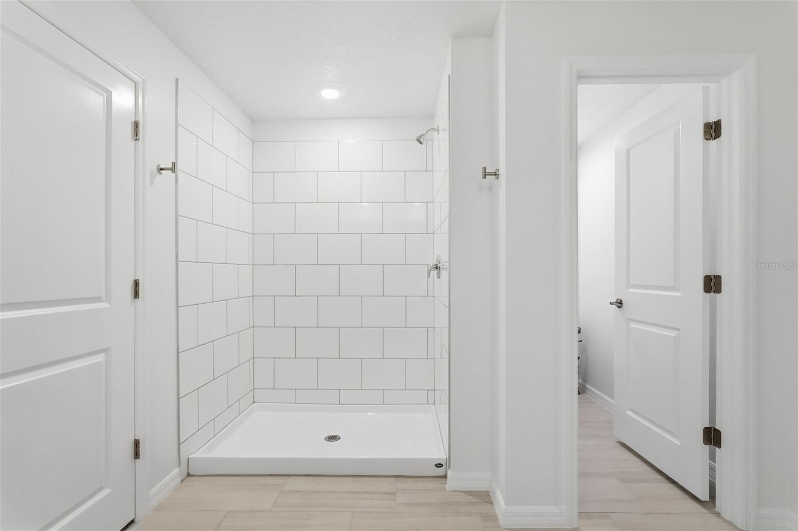 Image 24 of 32 For 8808 Bay Leaf Drive