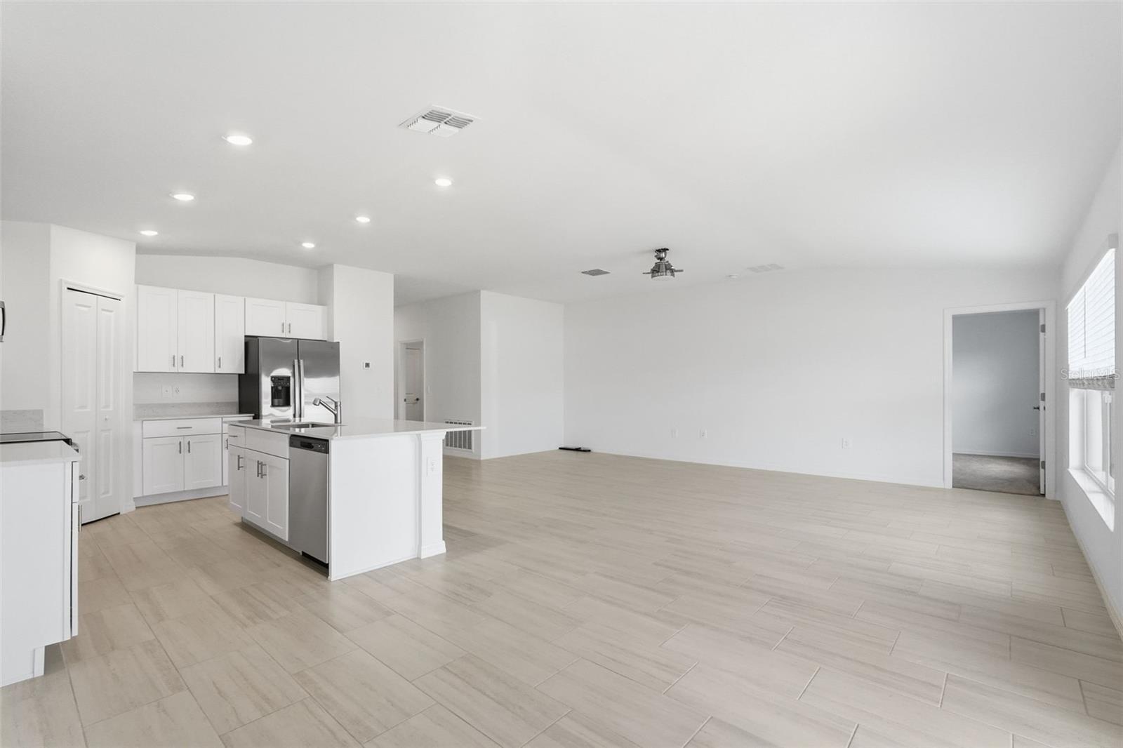 Image 9 of 32 For 8808 Bay Leaf Drive