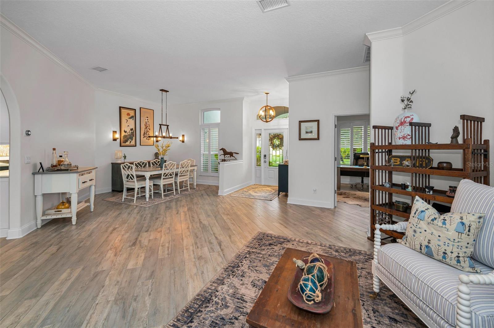 Image 13 of 100 For 4626 Ayron Terrace