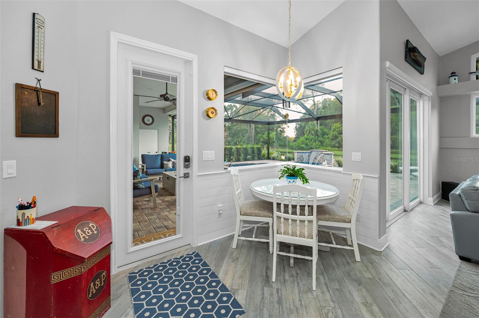 Image 22 of 100 For 4626 Ayron Terrace