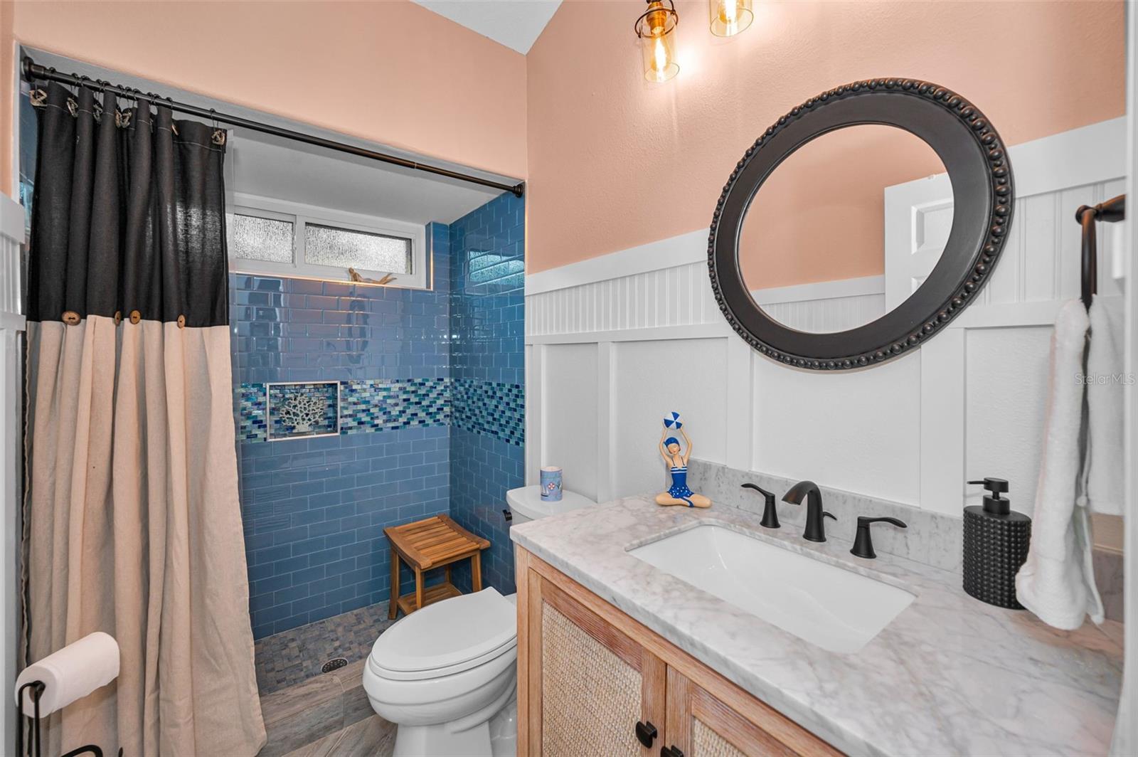 Image 47 of 100 For 4626 Ayron Terrace