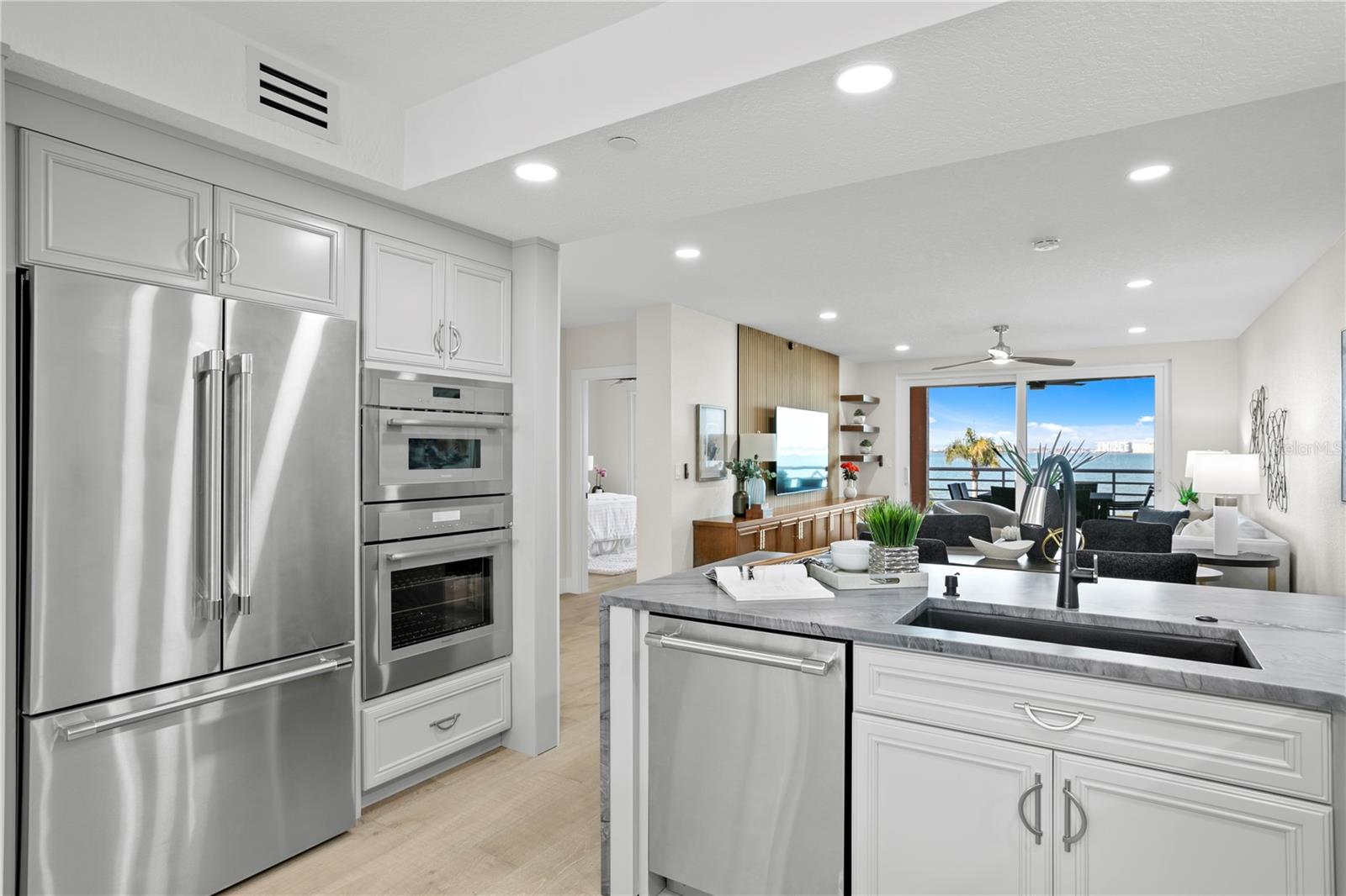 Image 15 of 56 For 4951 Bacopa Lane S 103