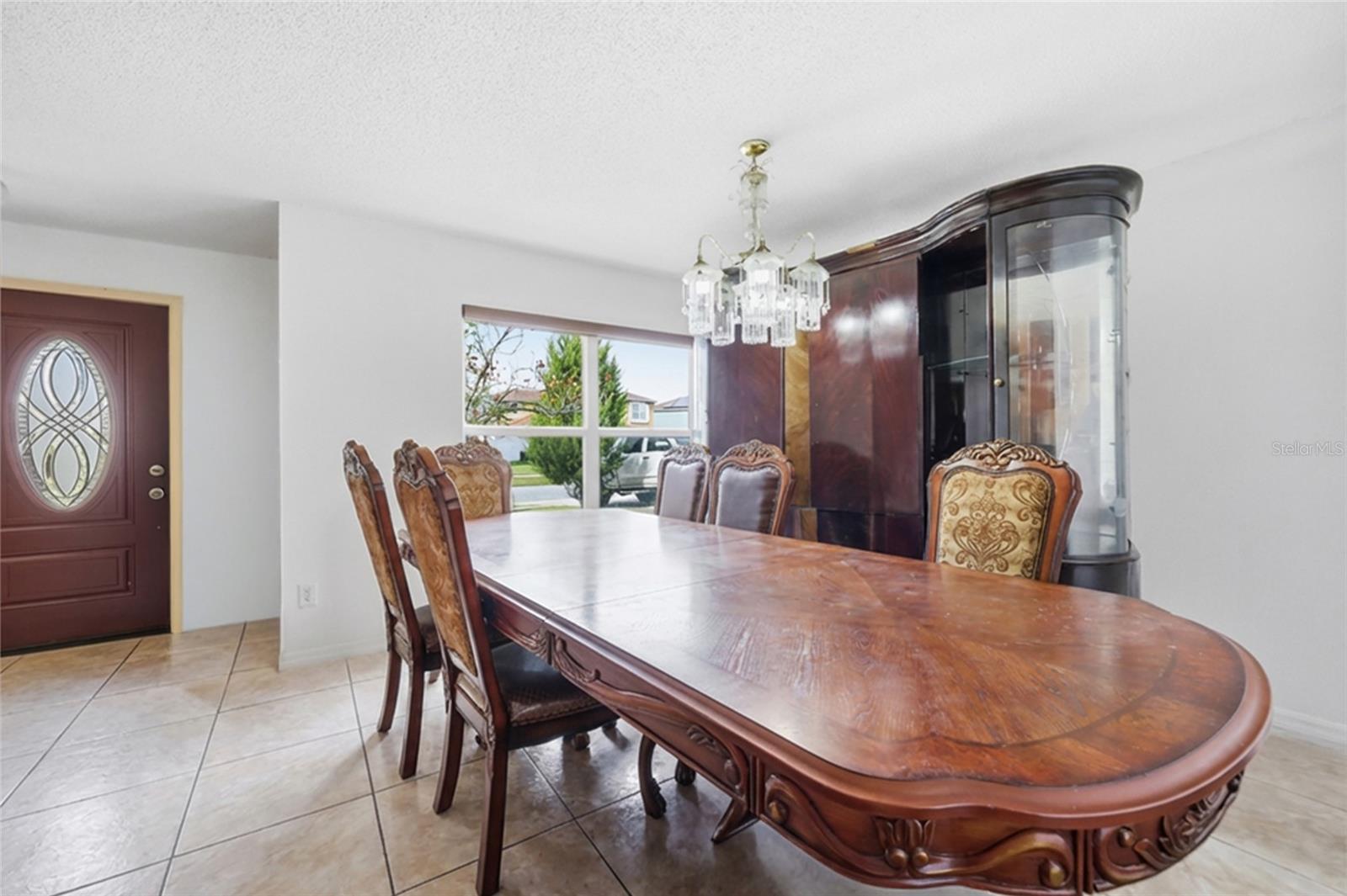 Image 10 of 37 For 1172 Epson Oaks Way