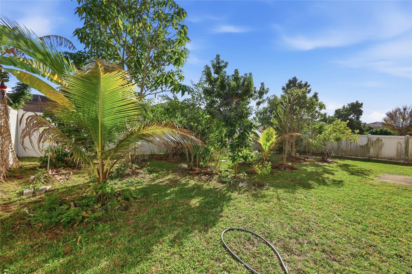 Image 36 of 37 For 1172 Epson Oaks Way