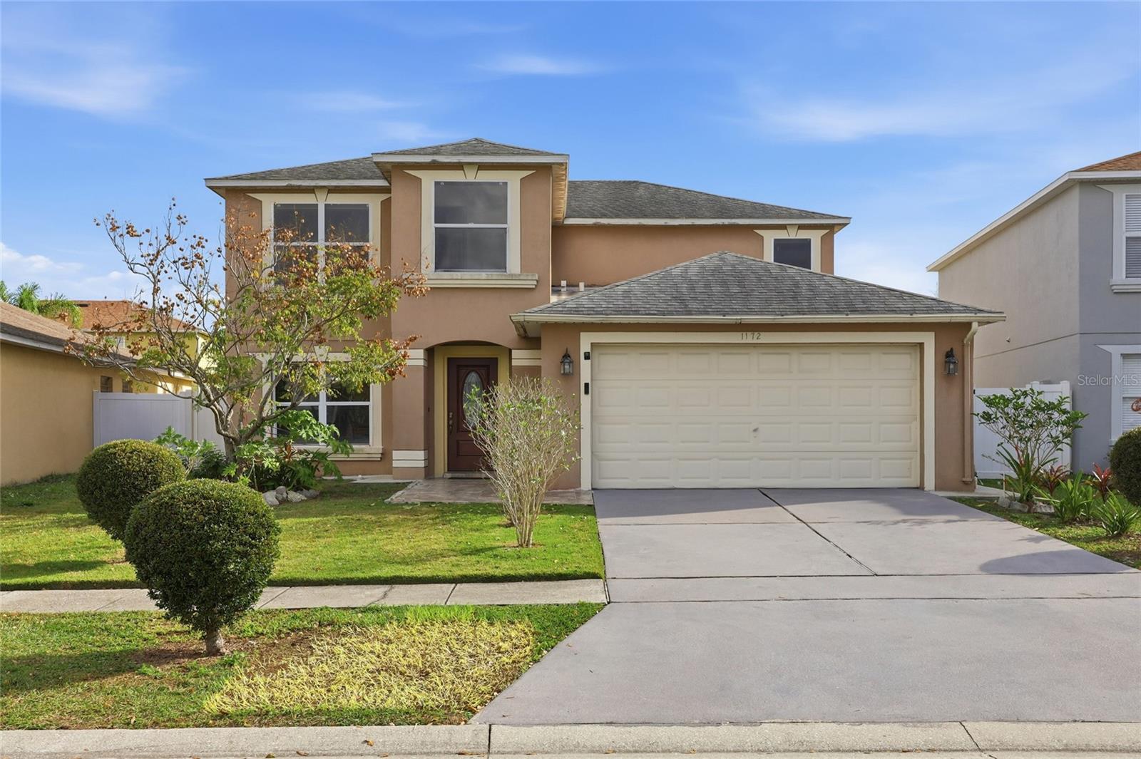 Image 5 of 37 For 1172 Epson Oaks Way