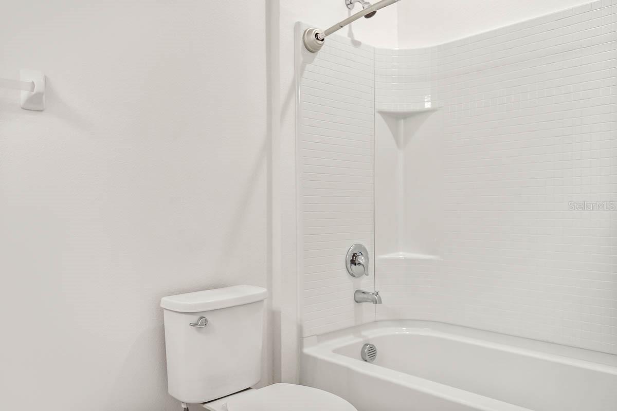 Image 24 of 41 For 5806 Spotted Harrier Way