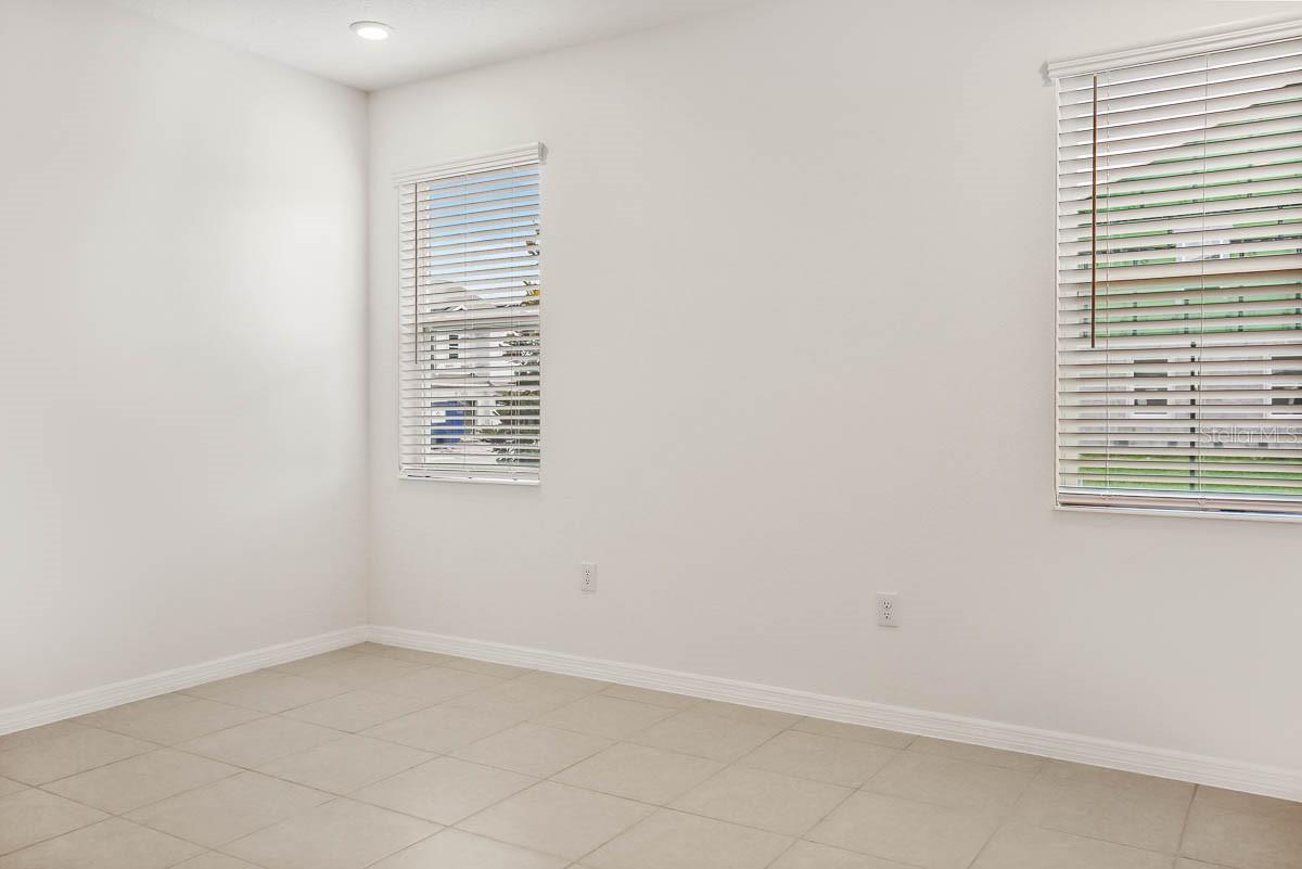 Image 8 of 41 For 5806 Spotted Harrier Way