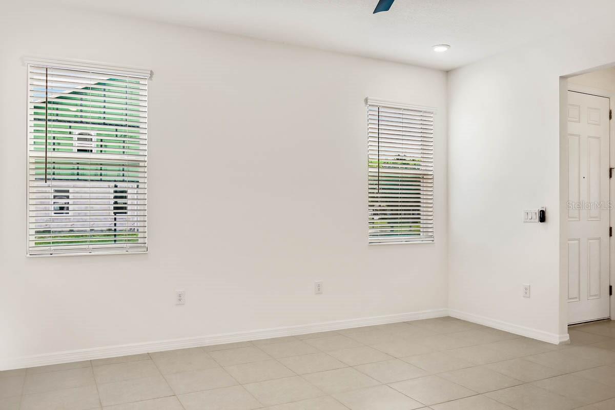 Image 9 of 41 For 5806 Spotted Harrier Way