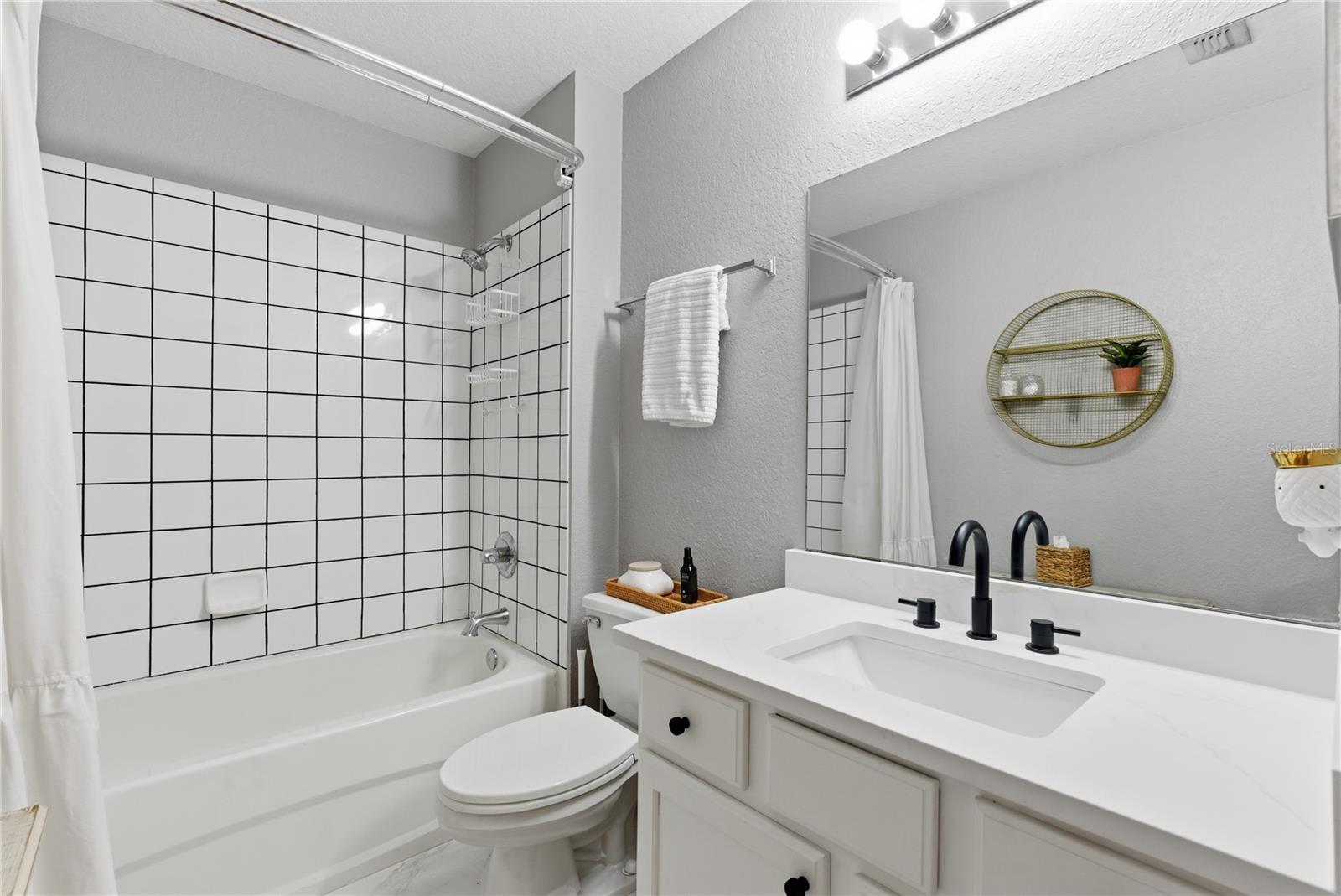 Image 27 of 39 For 700 Harbour Island Boulevard 240