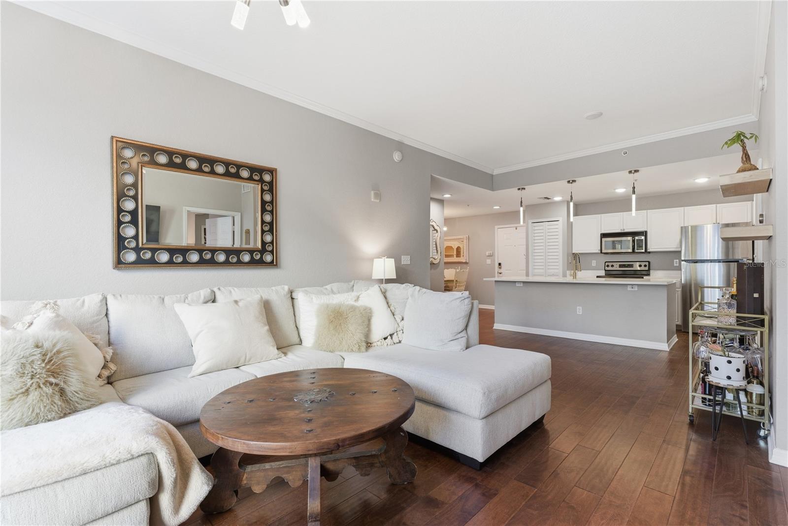 Image 7 of 39 For 700 Harbour Island Boulevard 240