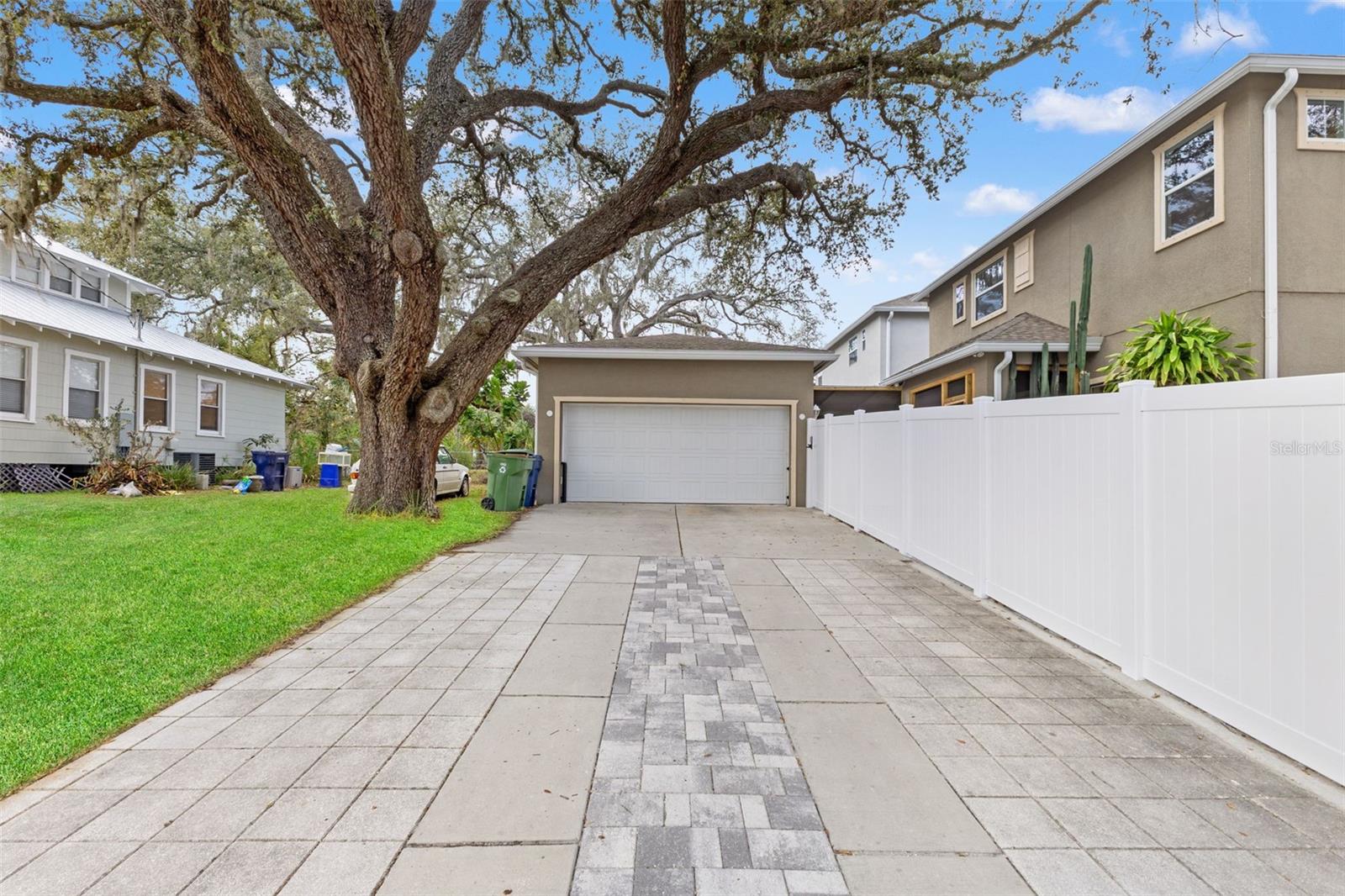 Image 45 of 51 For 402 Hanna Avenue