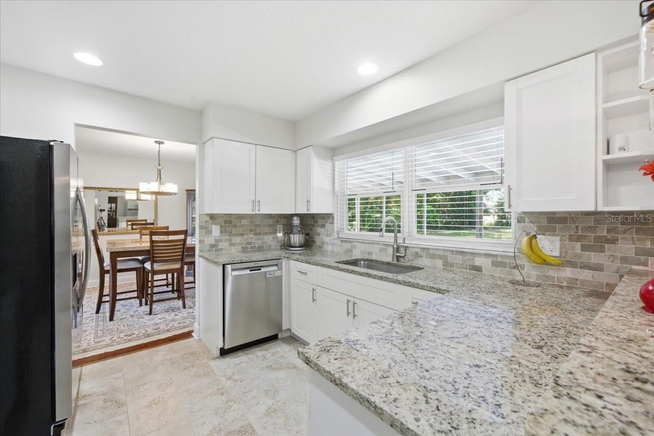 Image 17 of 56 For 4639 Glenside Circle