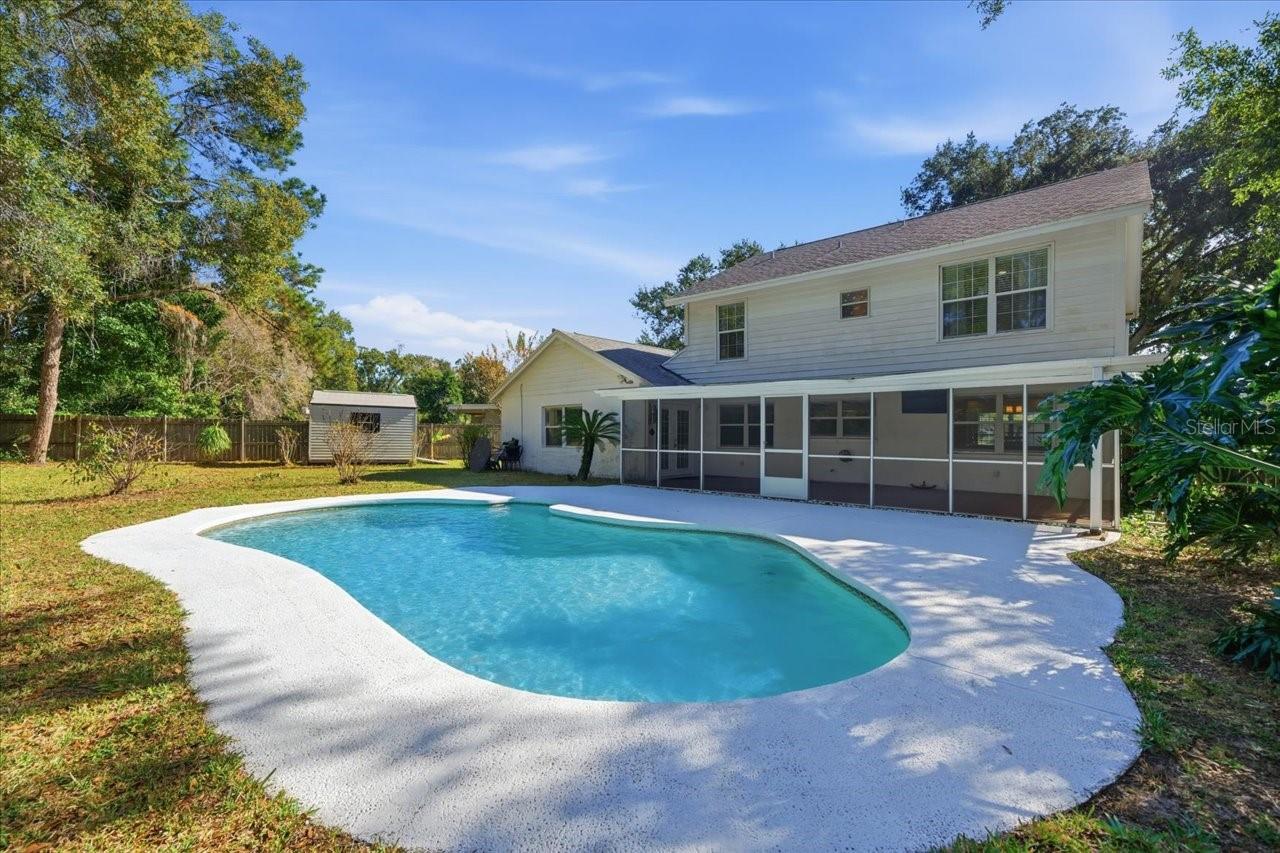 Image 44 of 56 For 4639 Glenside Circle