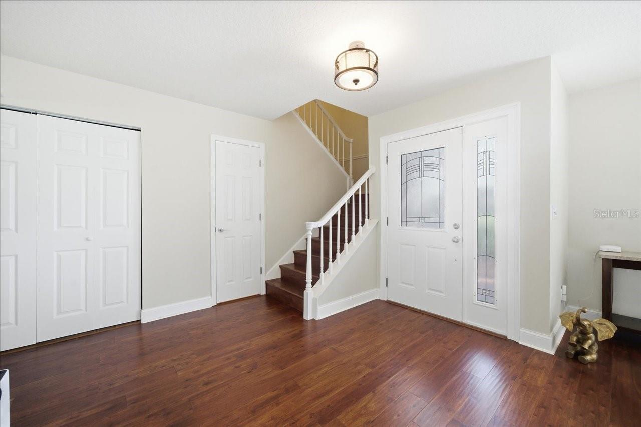 Image 6 of 56 For 4639 Glenside Circle