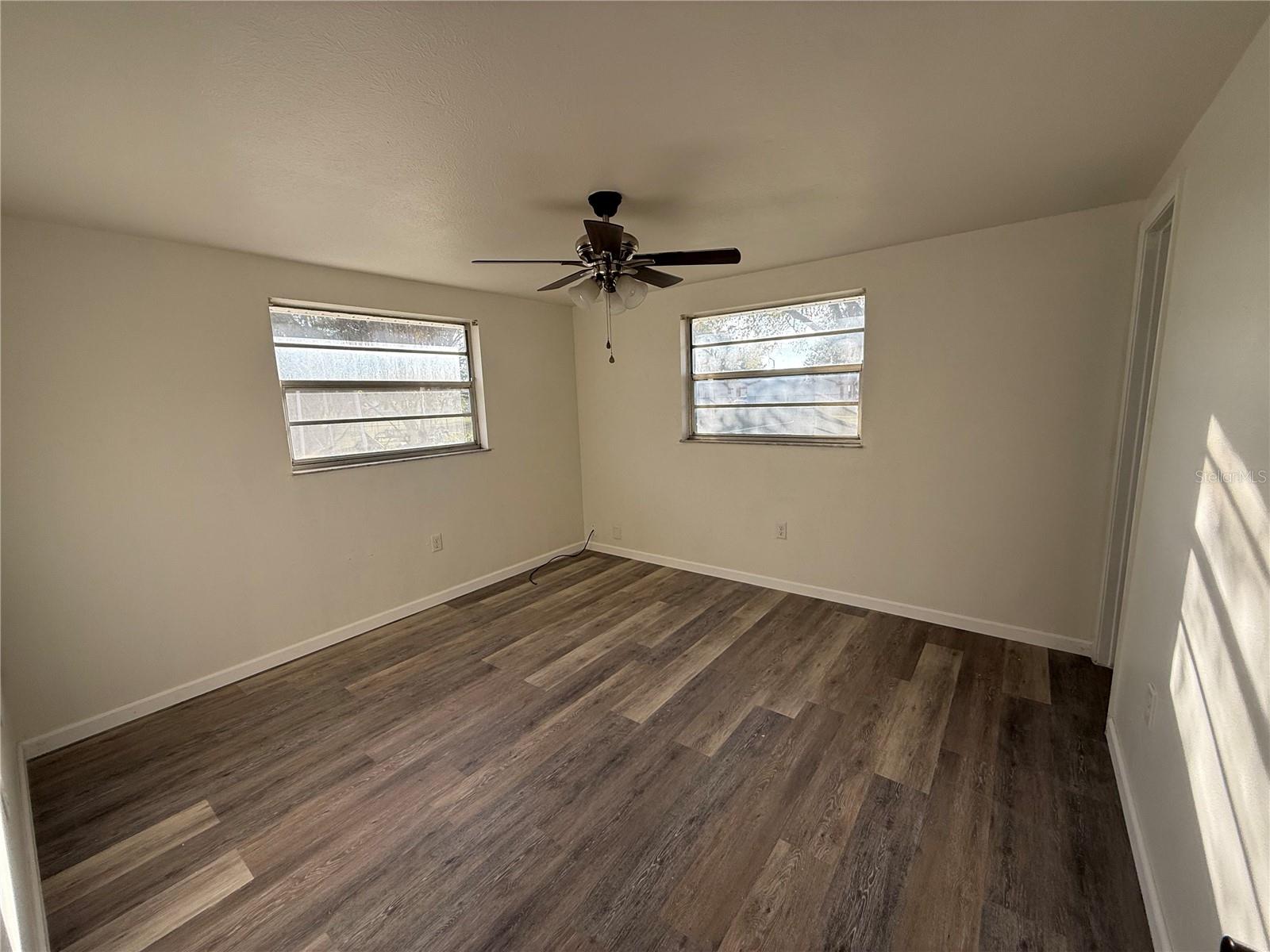 Image 18 of 31 For 6039 20th Street