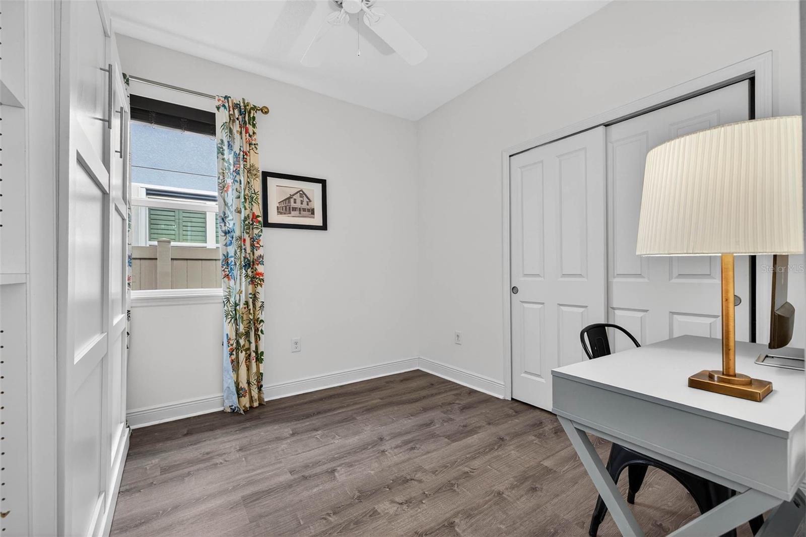 Image 20 of 41 For 5833 Pummelo Lane