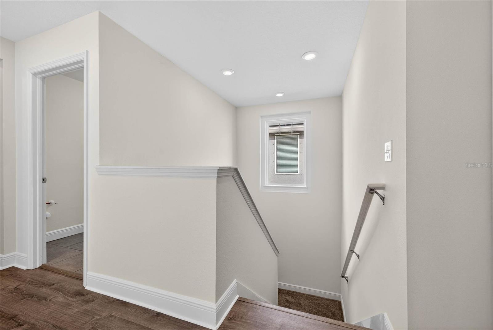 Image 22 of 41 For 5833 Pummelo Lane