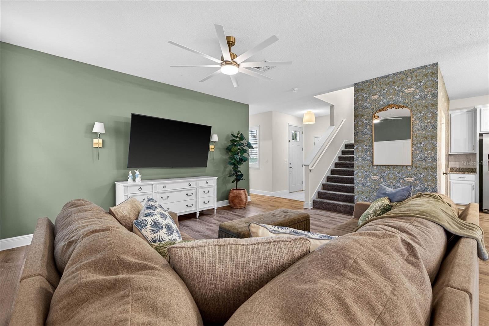 Image 7 of 41 For 5833 Pummelo Lane