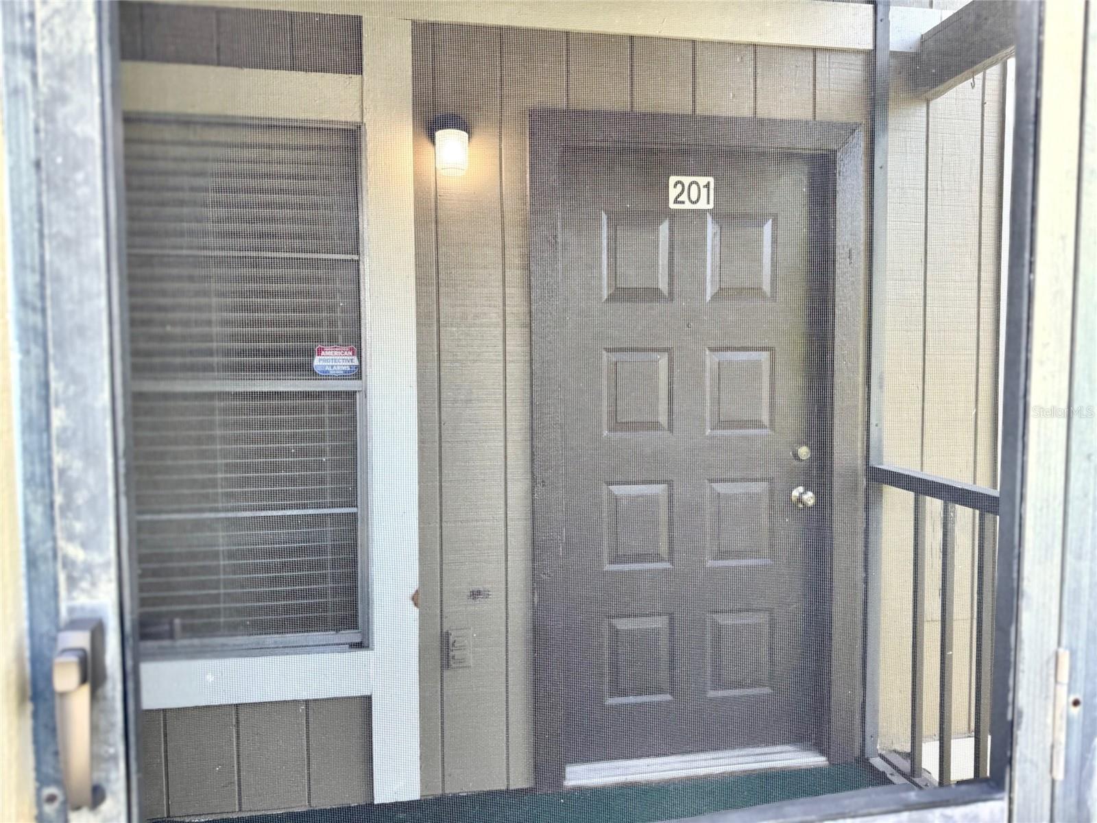 Image 3 of 19 For 14313 Hanging Moss Circle 201