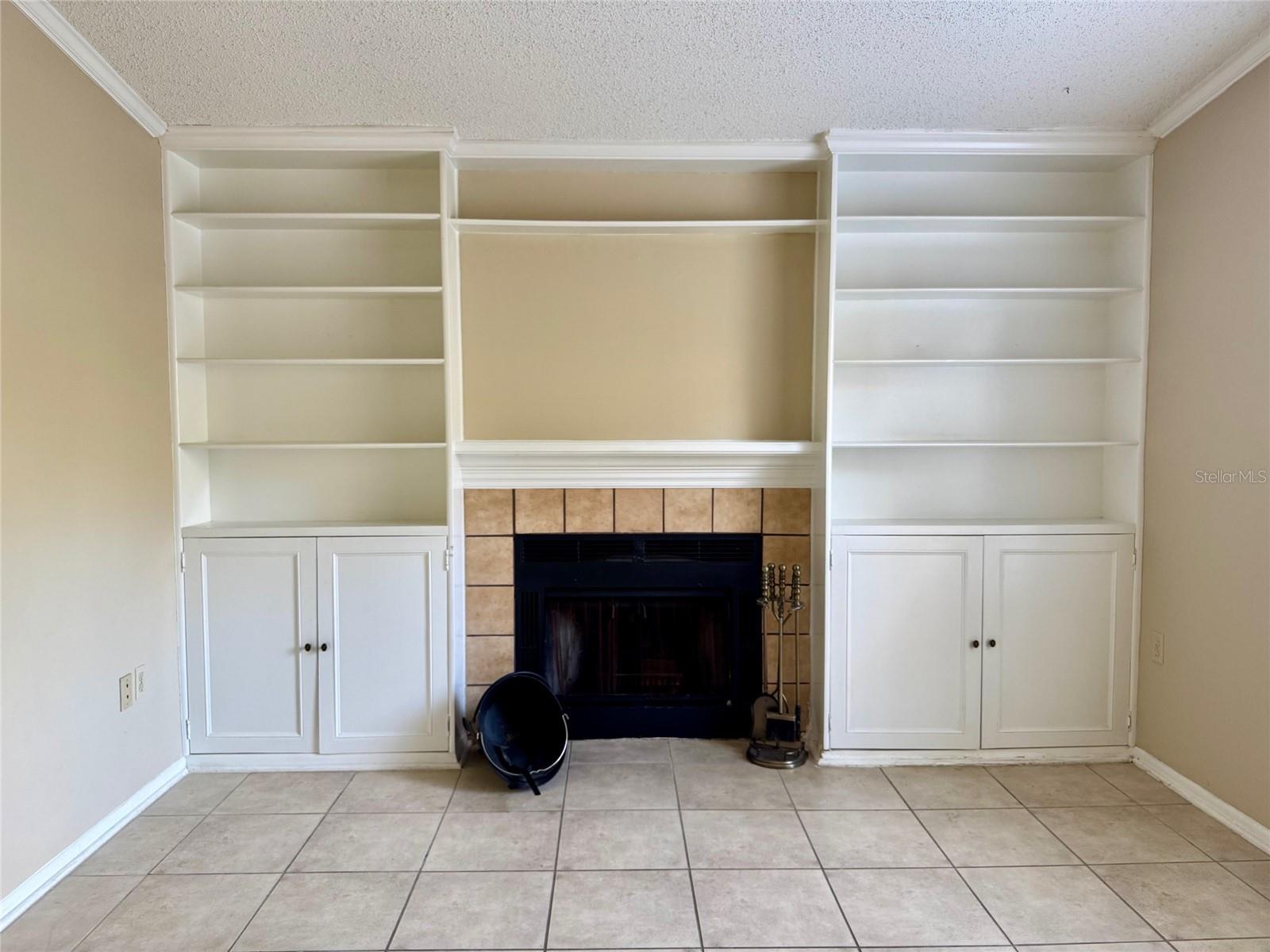 Image 7 of 19 For 14313 Hanging Moss Circle 201