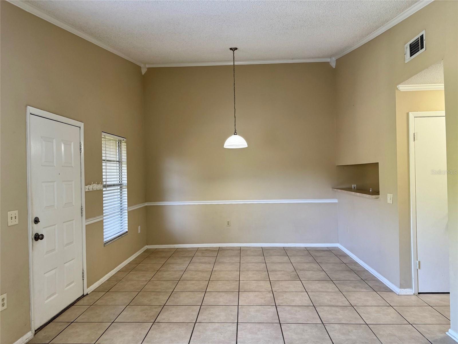 Image 9 of 19 For 14313 Hanging Moss Circle 201